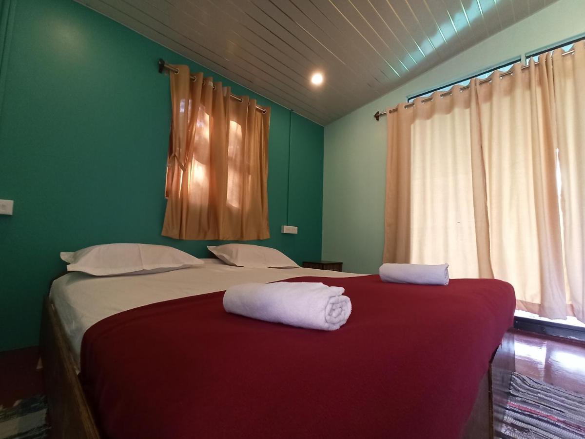 Casa Fiesta Sea Front Beach Huts Patnem Beach Buitenkant foto