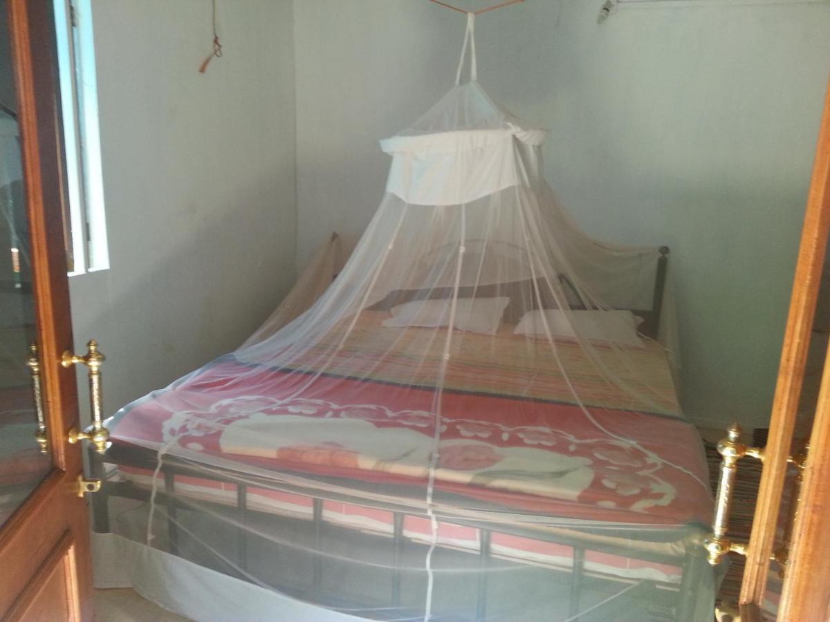Casa Fiesta Sea Front Beach Huts Patnem Beach Buitenkant foto